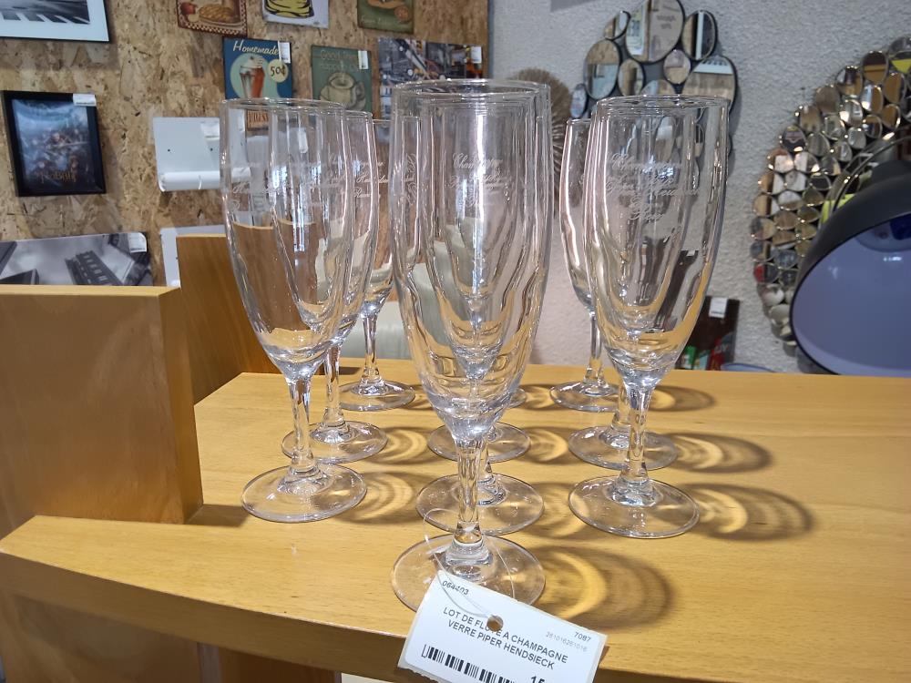 LOT DE FLUTE A CHAMPAGNE VERRE PIPER HENDSIECK