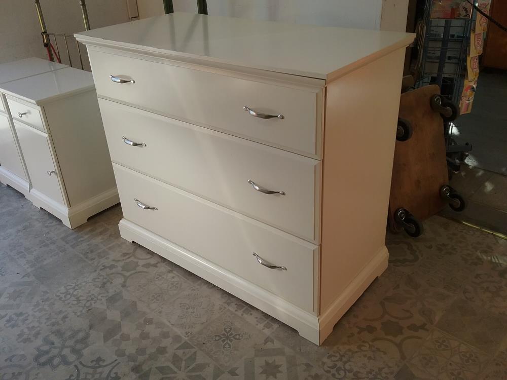 COMMODE BLANCHE 3T GM