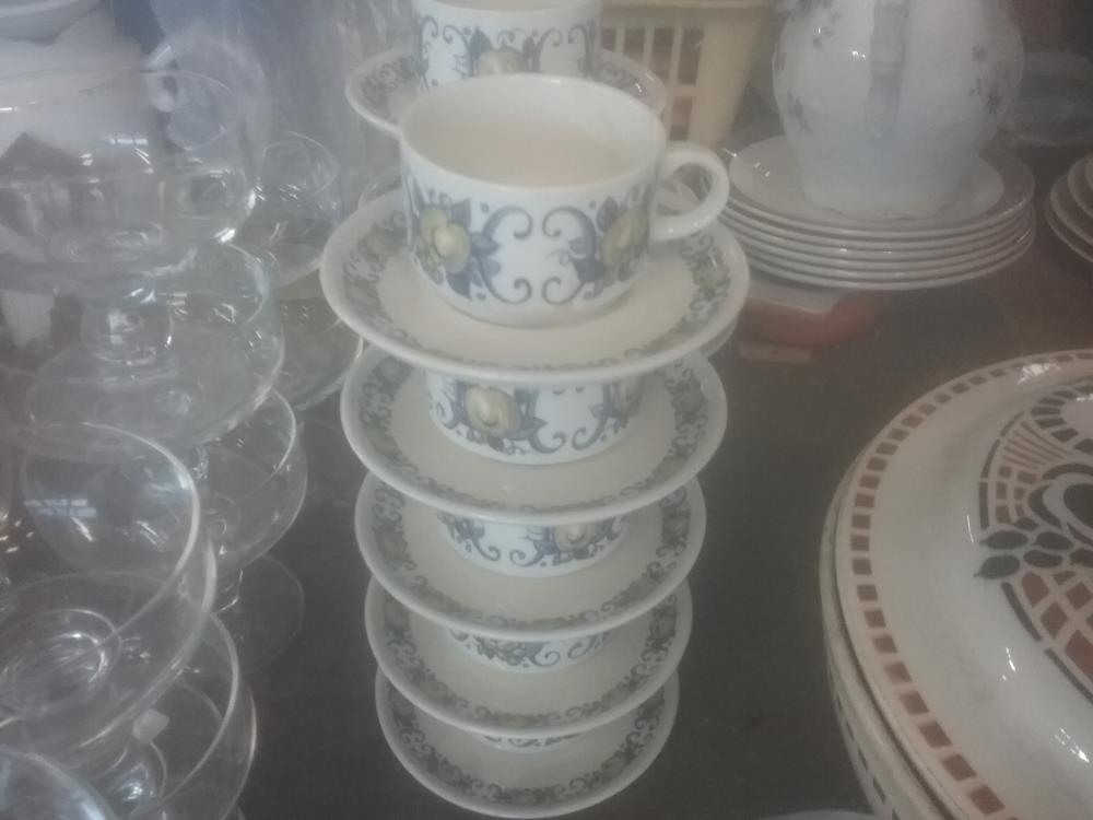 10 TASSE VILLEROY ET BOSH CADIZ