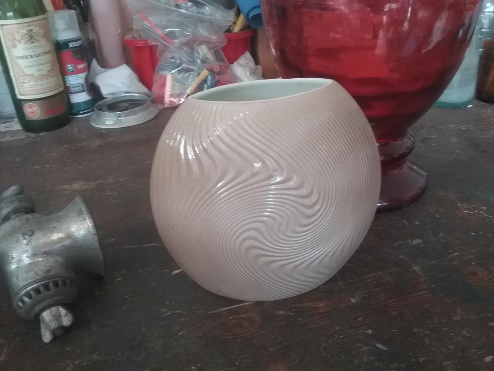 VASE DESIGN