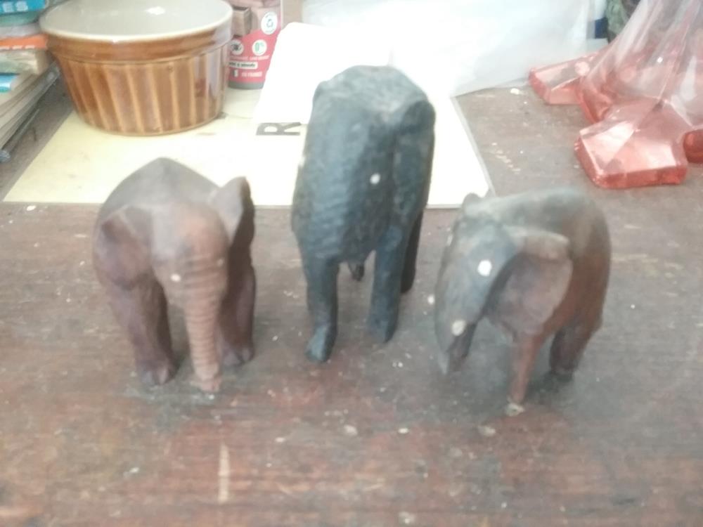 3 ELEPHANTS BOIS