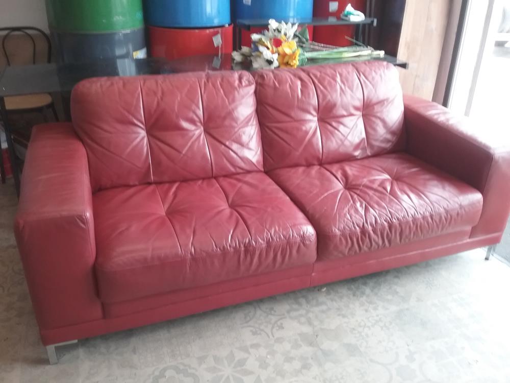 CANAPE 3P ROUGE CUIR 