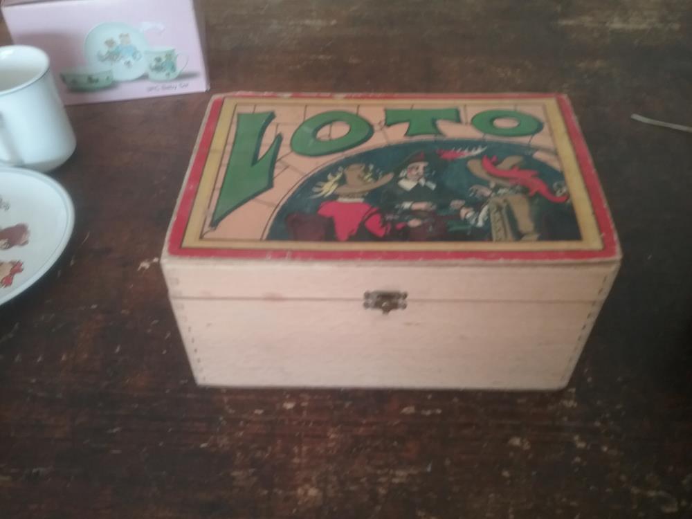 BOITE LOTO ANCIENNE