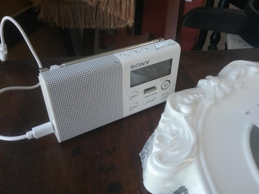 RADIO SONY