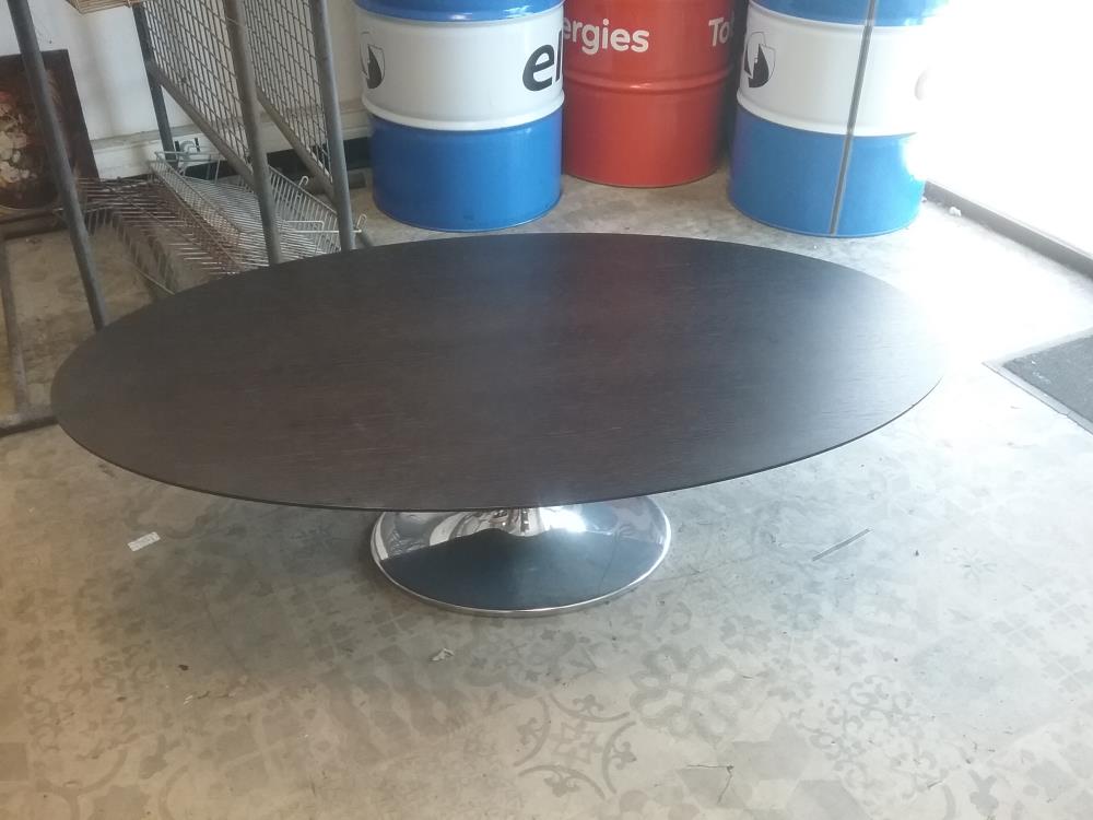 TABLE BASSE MODERNE