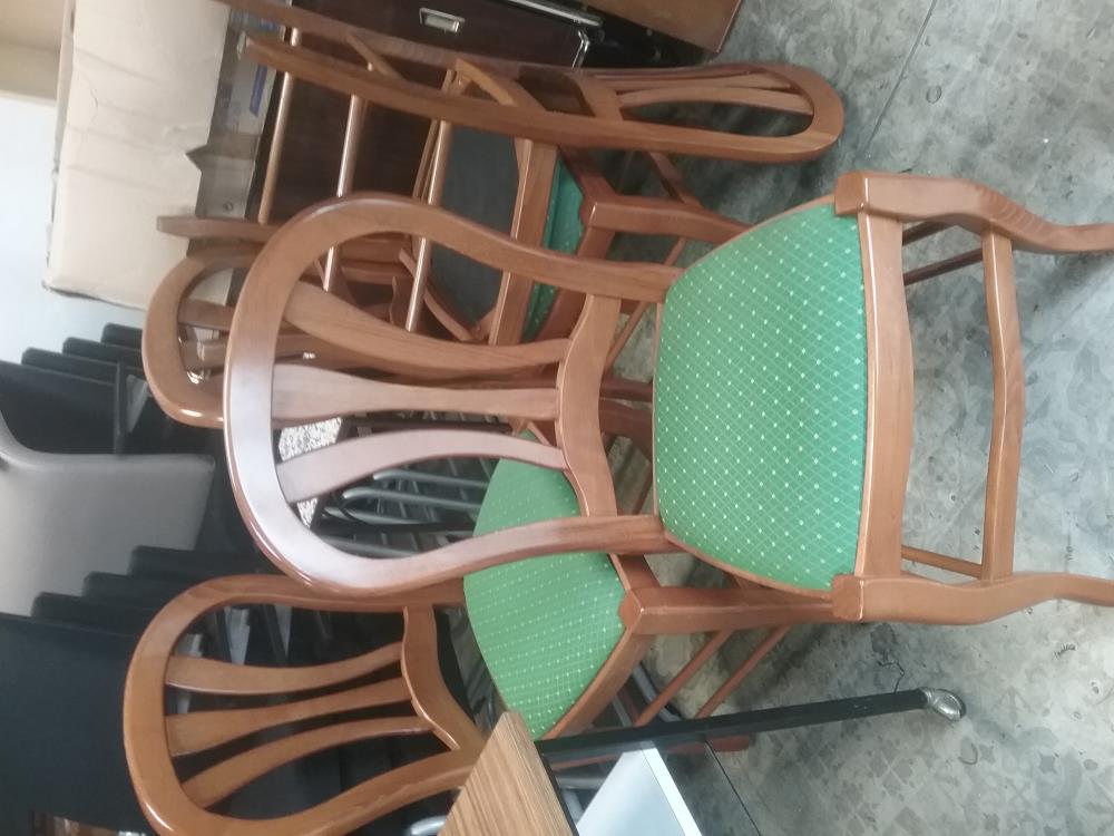 4 CHAISES LP TISSUS VERT