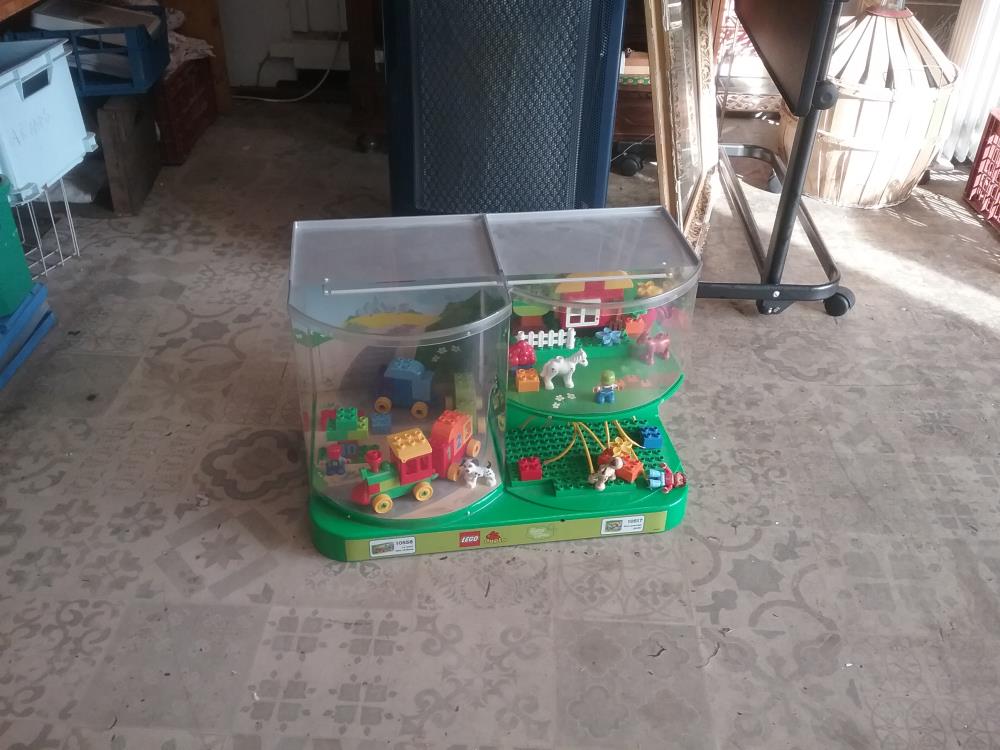 VITRINE LEGO LUMIERE NON FONCTIONNEL