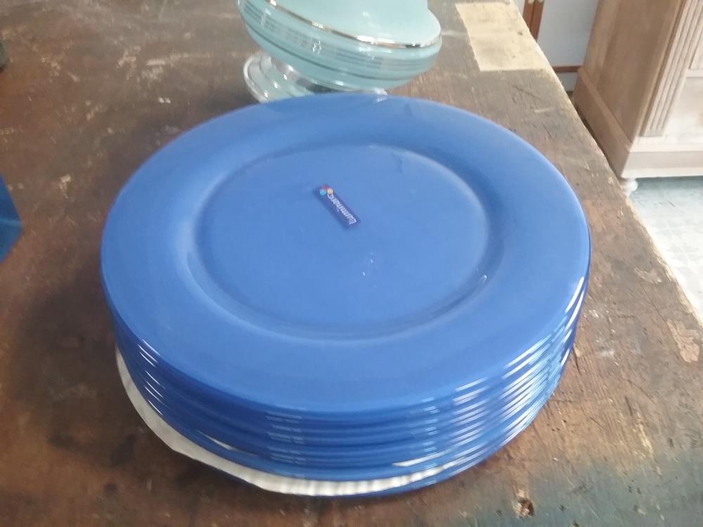 13 ASSIETTES LUMINARC BLEUES