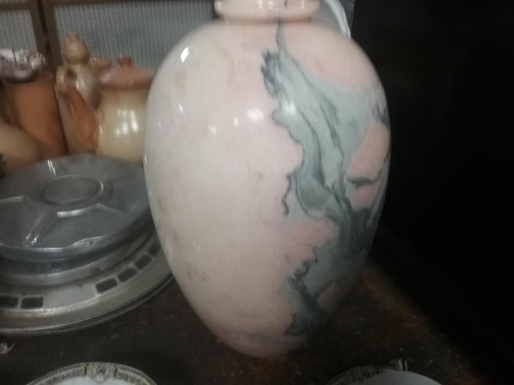 VASE MARBRE
