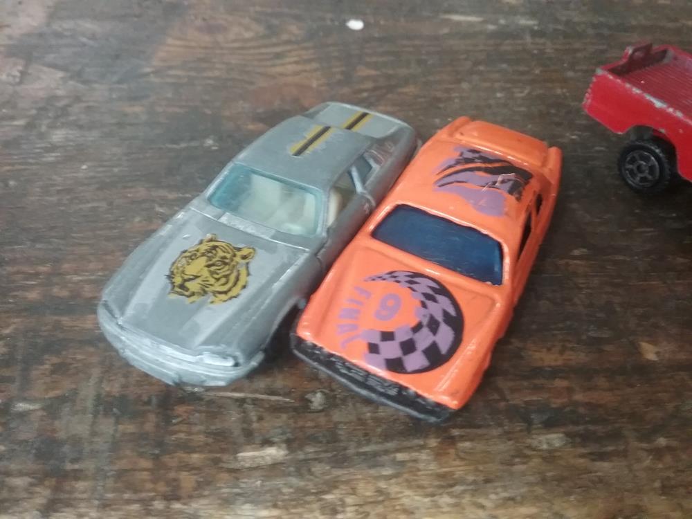 2 JAGUAR