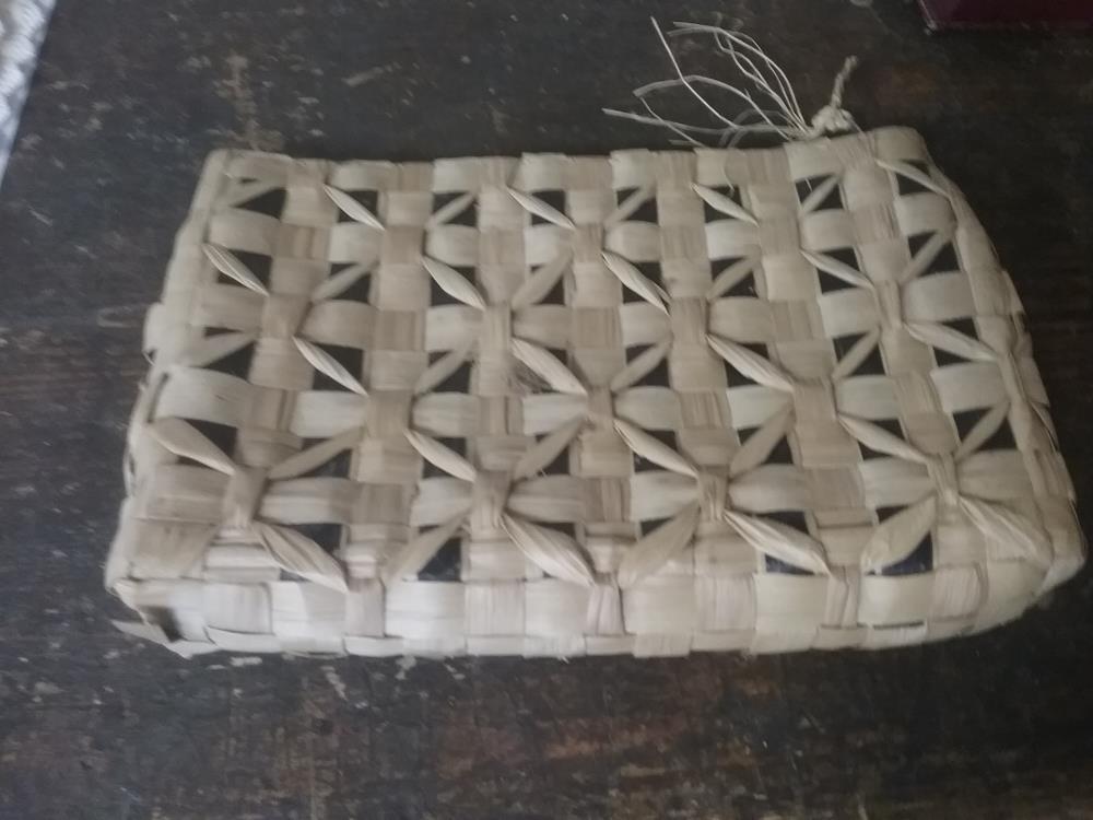 SACOCHE EN PAILLE
