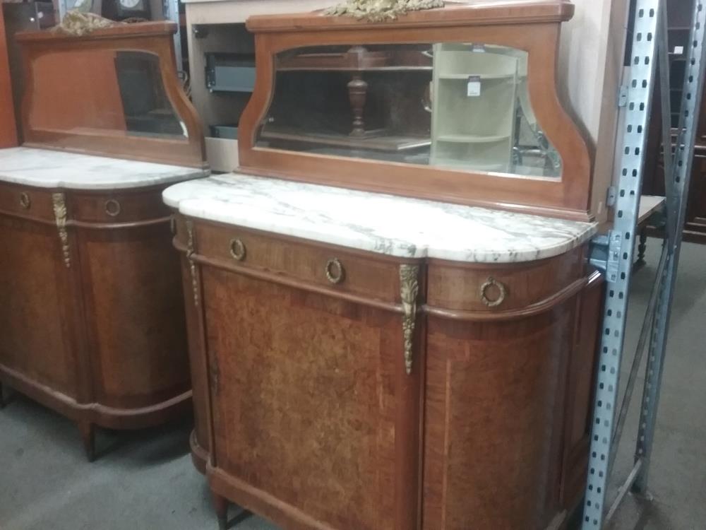 BUFFET MIROIR DESSUS MARBRE