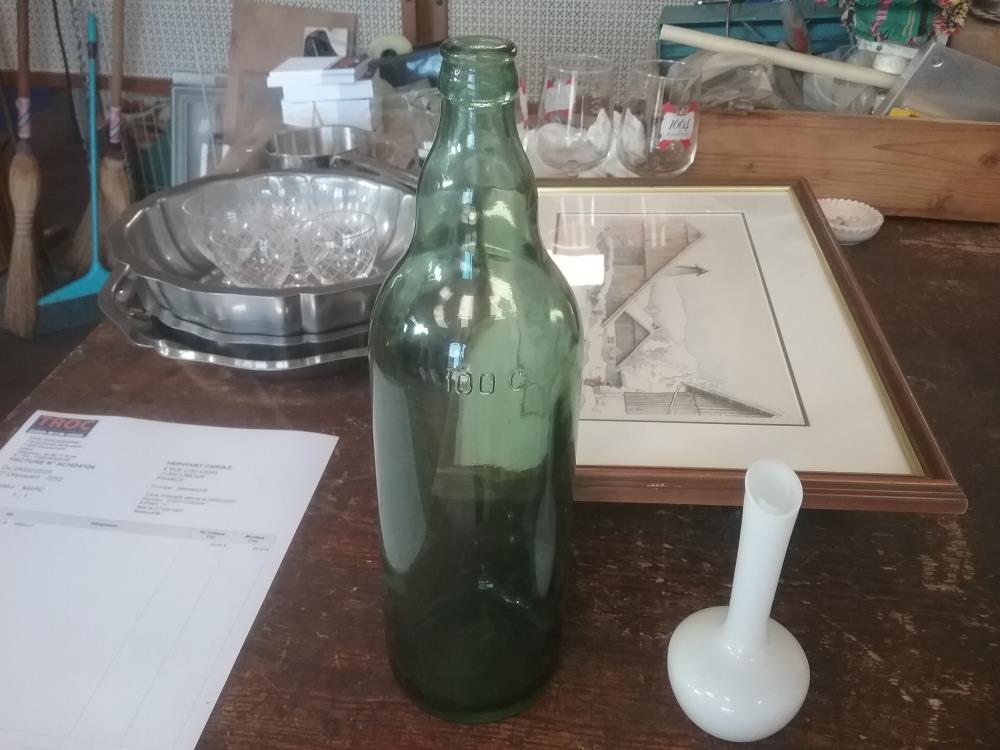 BOUTEILLE VERTE