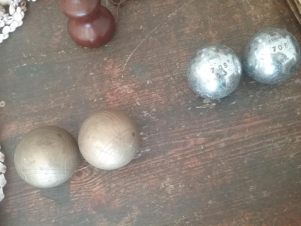 PAIRE DE BOULES DE PETANQUE