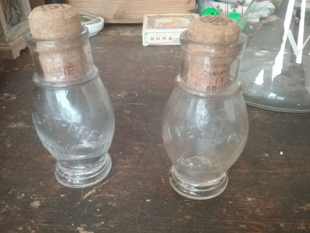ANCIEN POT A MOUTARDE AU VERT PRE