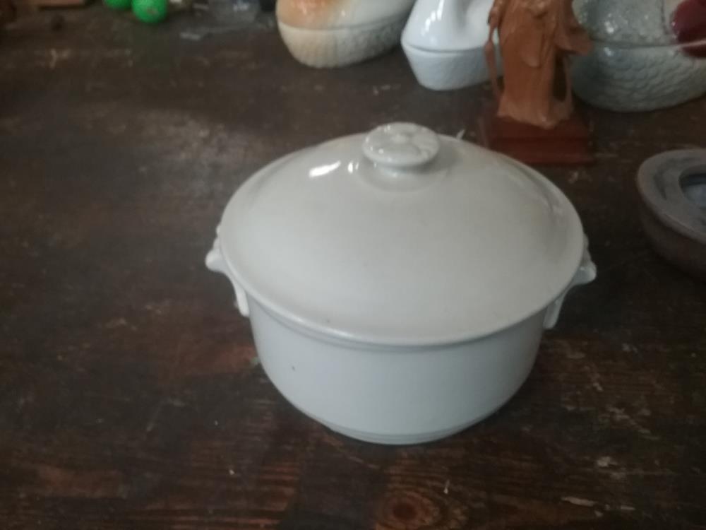 SOUPIERE CERAMIQUE 