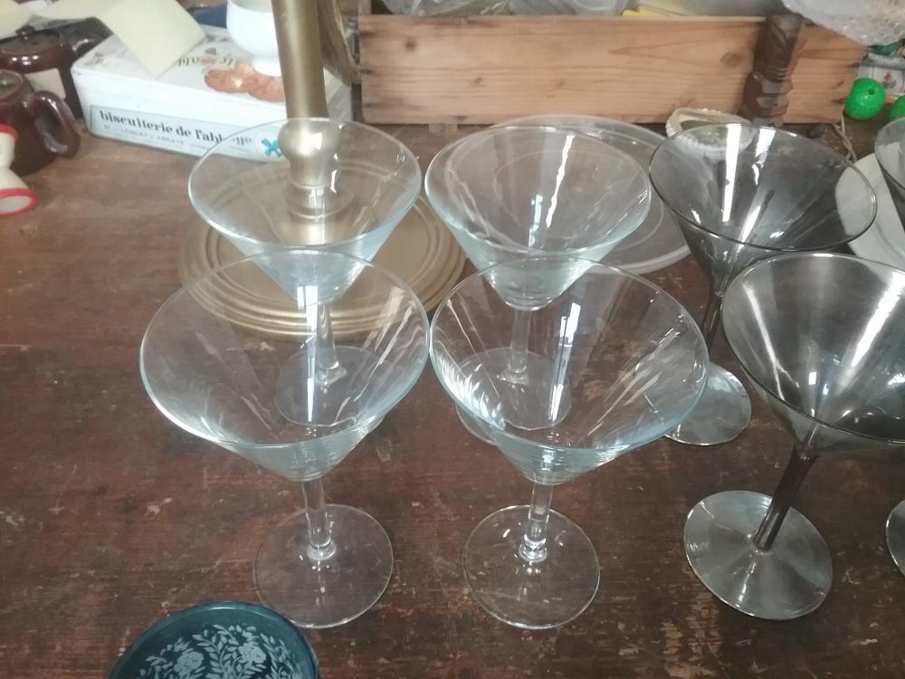 4 COUPES A COKTAIL
