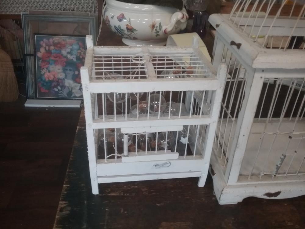 PETITE CAGE