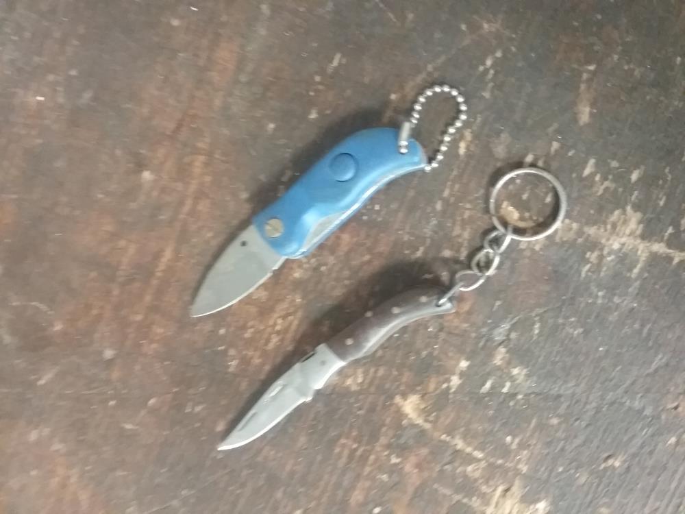 MINI COUTEAU