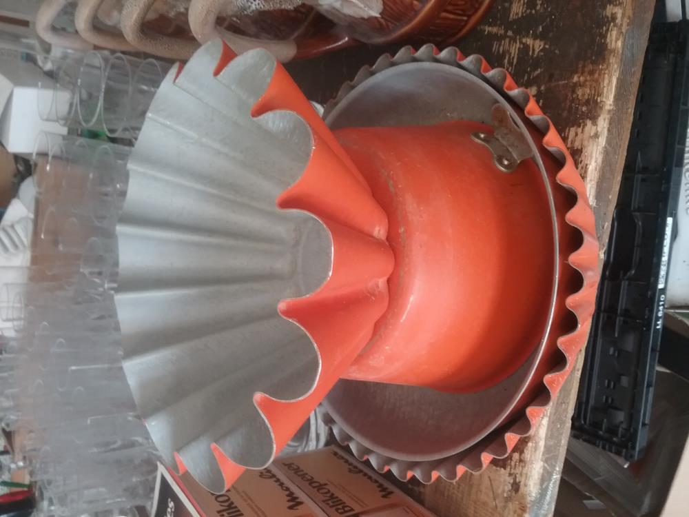 MOULE ORANGE