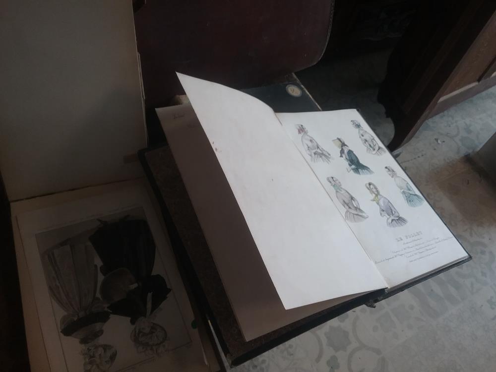 LIVRE MODE ANCIEN