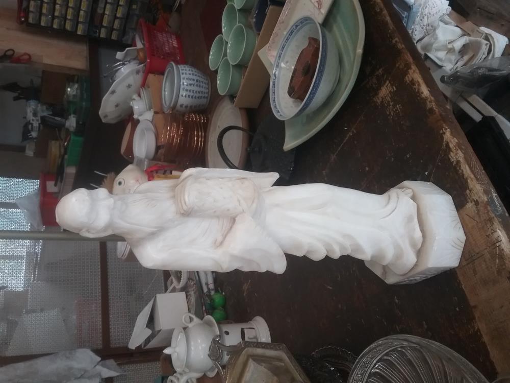 STATUETTE CHINOIS ALBATRE