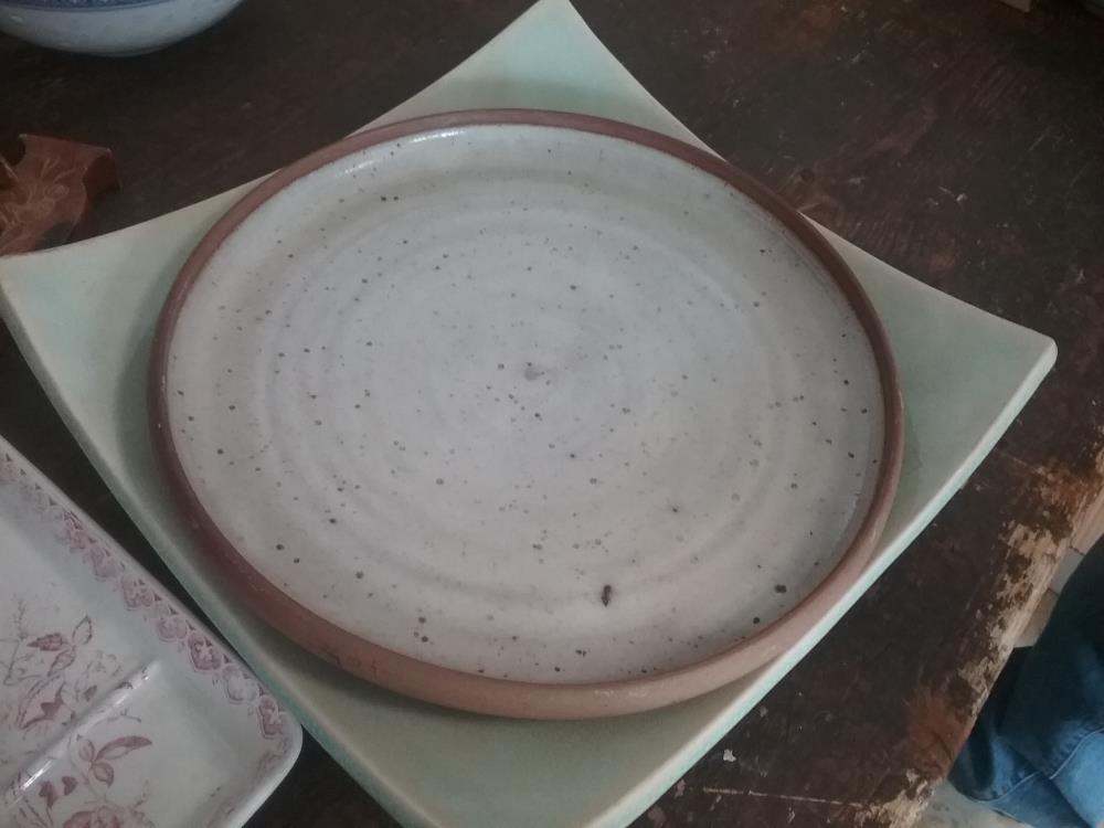 ASSIETTE TERRE CUITE