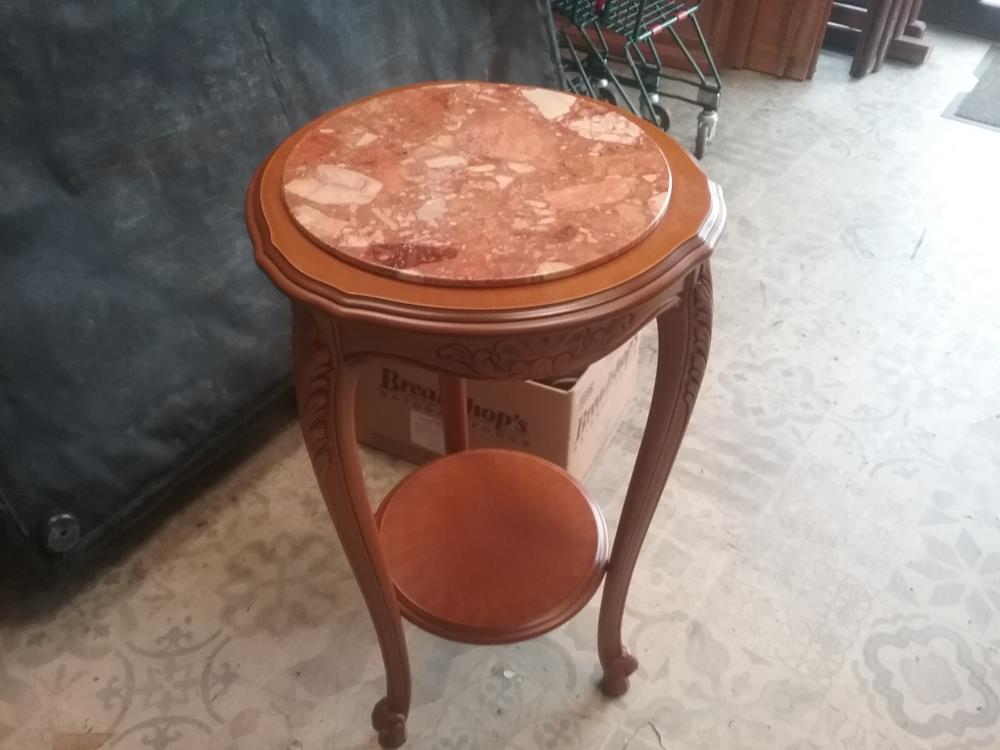 GUERIDON DESSUS MARBRE