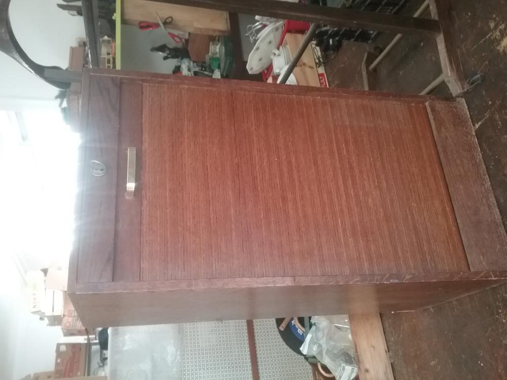 MEUBLE A RIDEAU PM