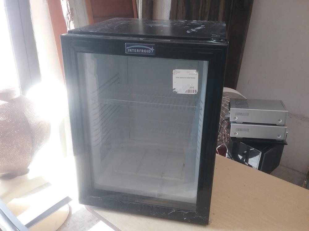 MINI BAR VITRE