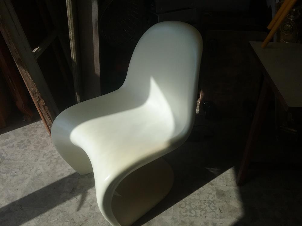 CHAISE DESIGN