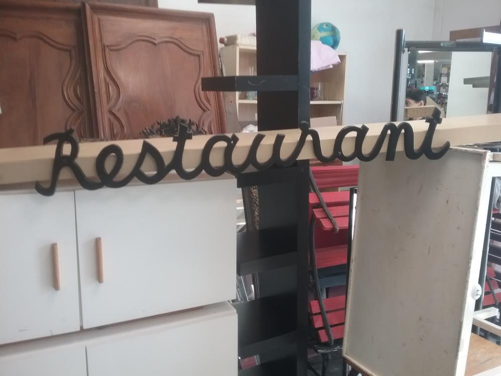 ENSEIGNE RESTAURANT