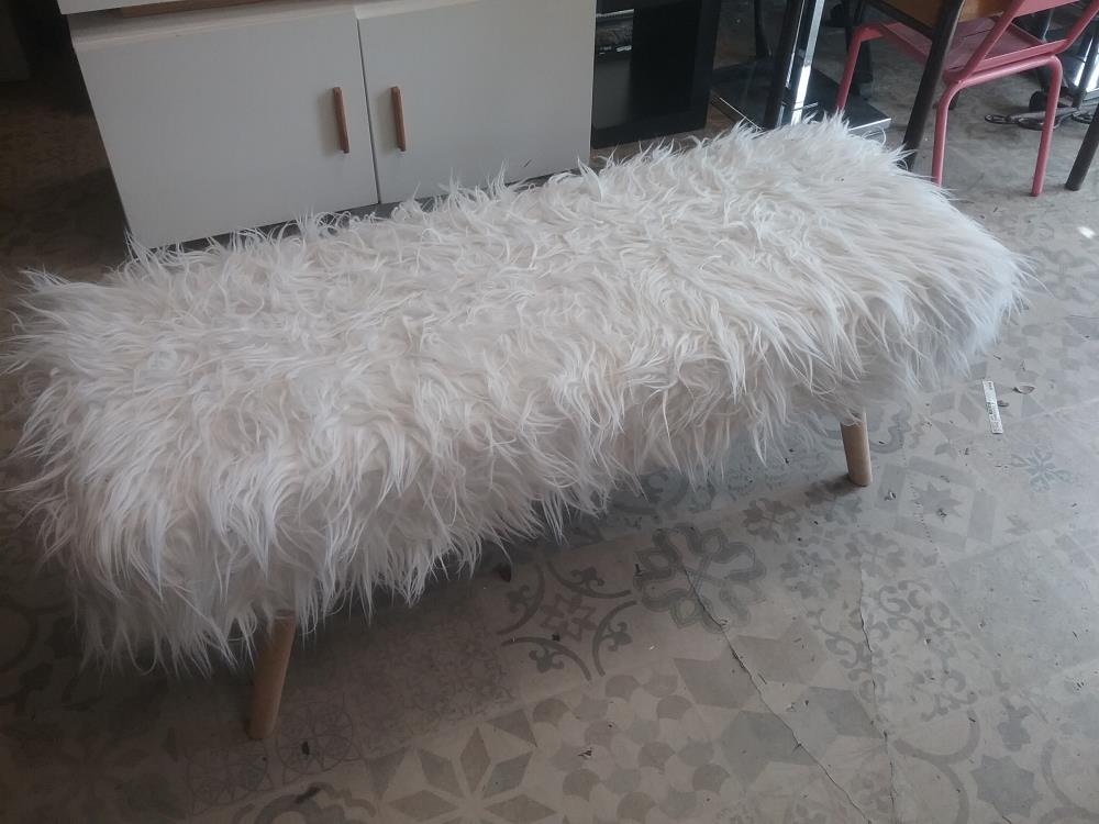 BOUT DE LIT PELUCHE