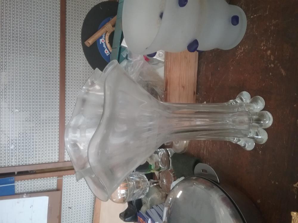 GRAND VASE COROLLE EN VERRE