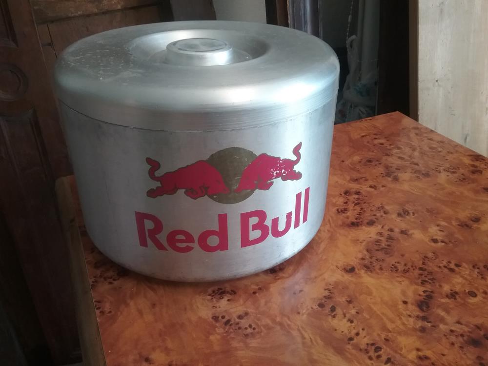 BAC A GLACE RED BULL