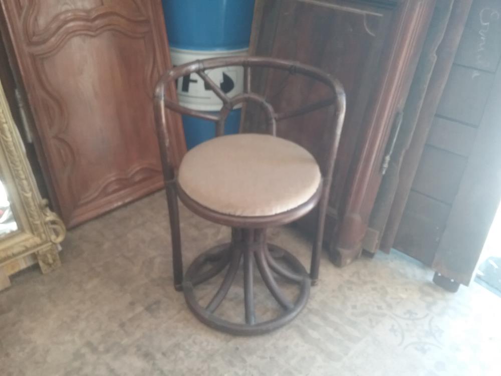 FAUTEUIL OSIER ANCIEN 