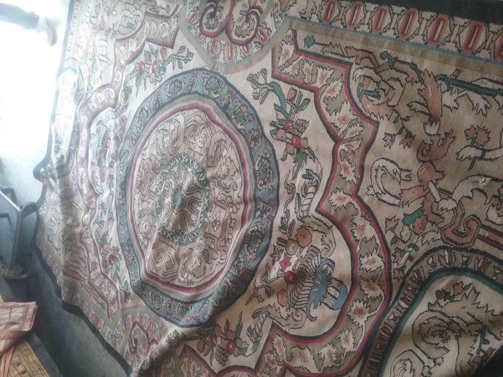 TAPIS IRAN  EN L'ETAT 85X265
