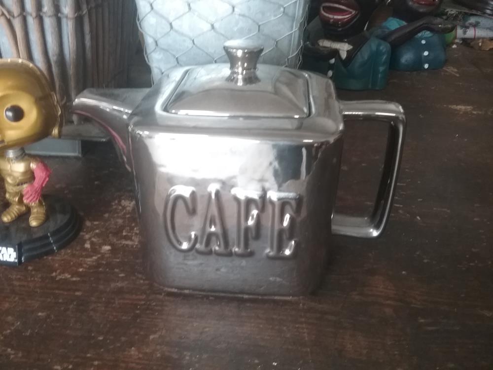 CAFETIERE CHROME