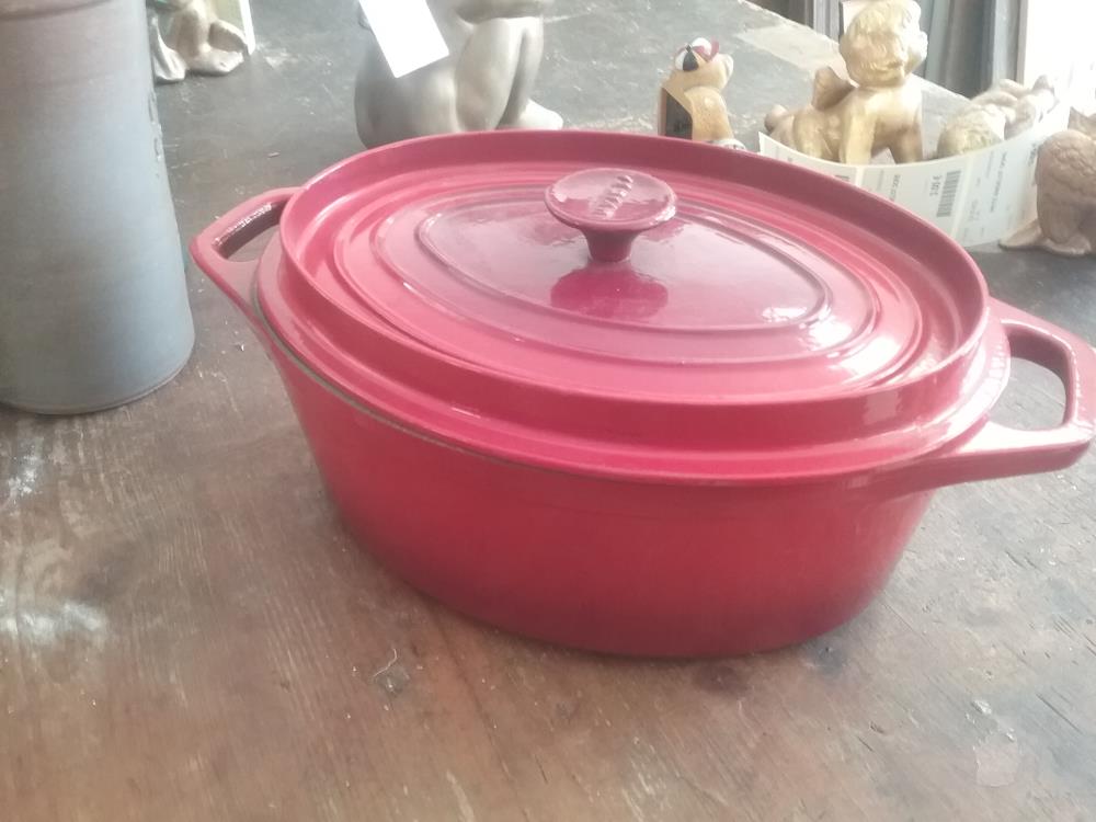 COCOTTE FONTE ROUGE INVICTA