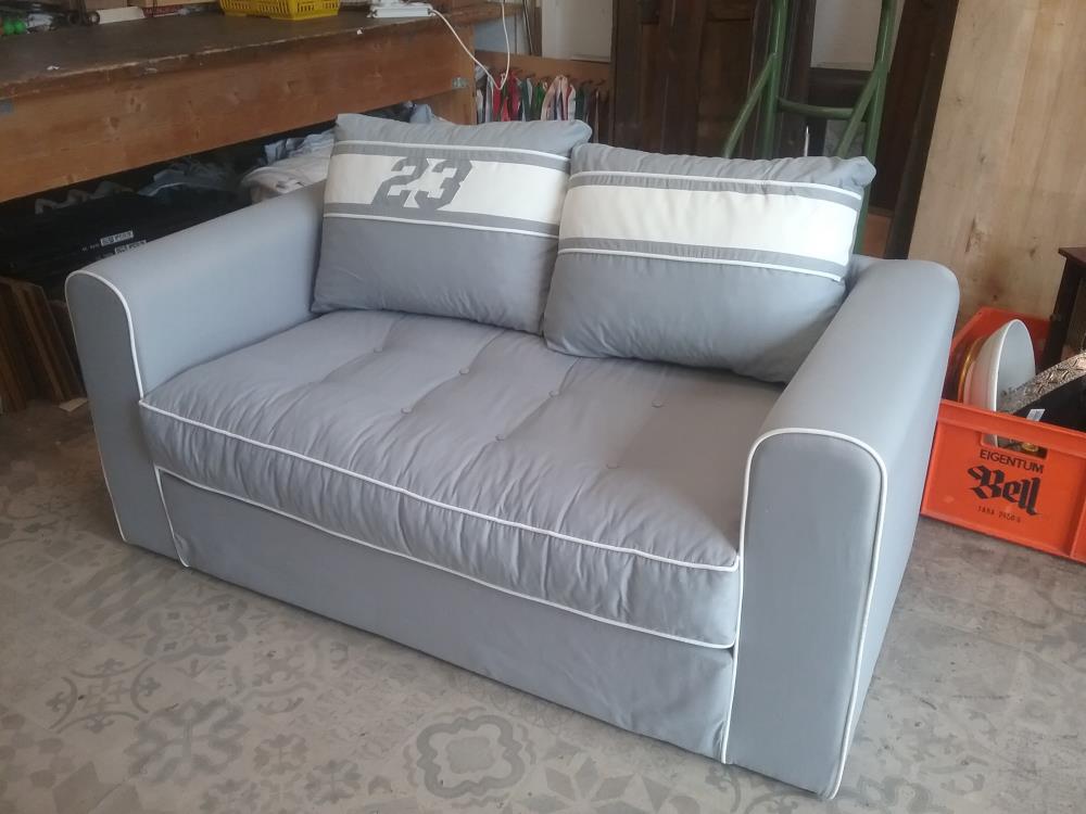 PETIT CANAPE CONVERTIBLE GRIS