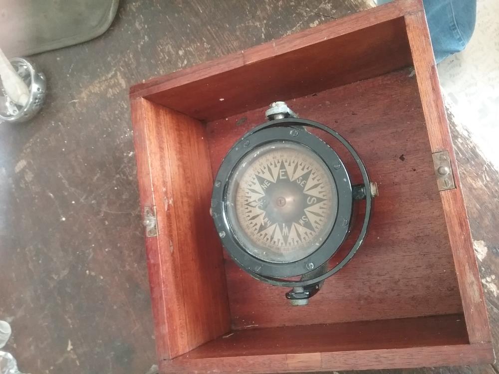 BOUSSOLE MARINE ANCIENNE