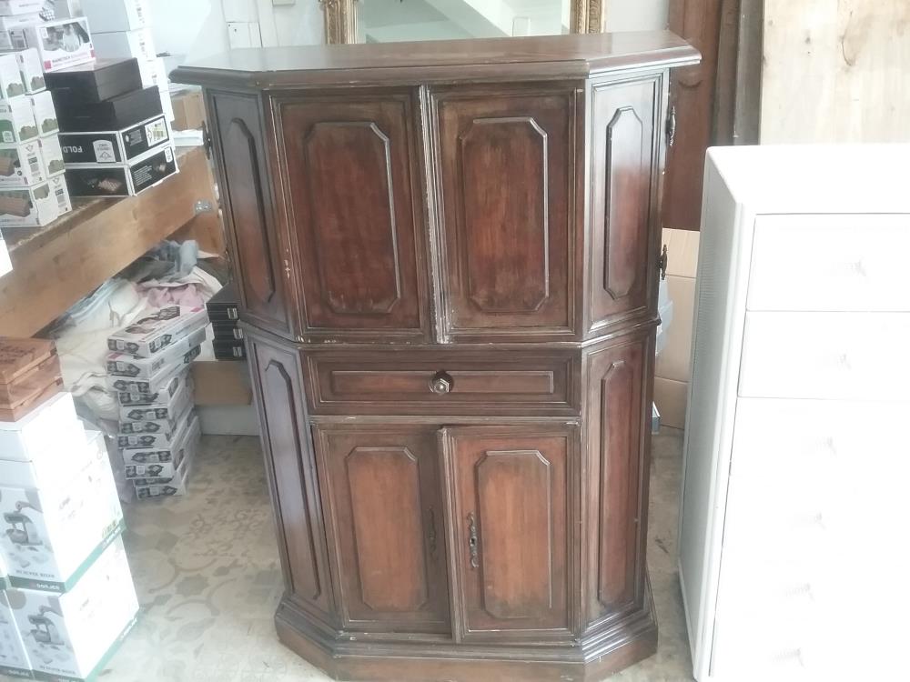 MEUBLE BAR 