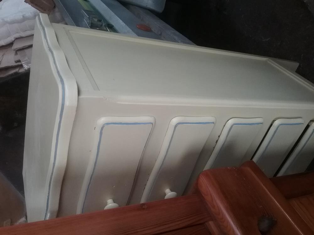 CHIFFONIER JAUNE