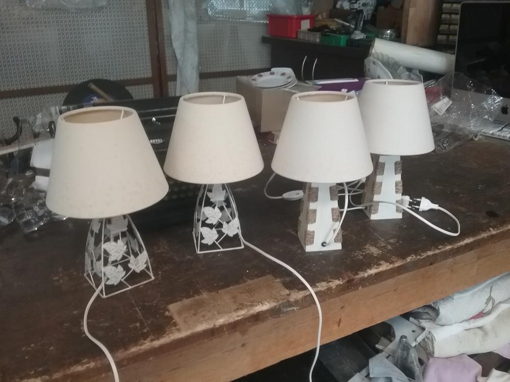 LAMPE DE CHEVET