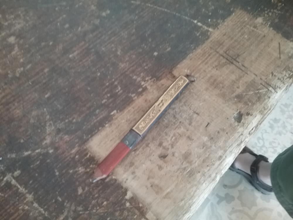 CRAYON DE POCHE