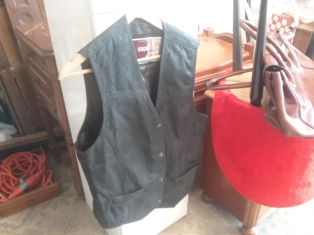 GILET CUIR T L