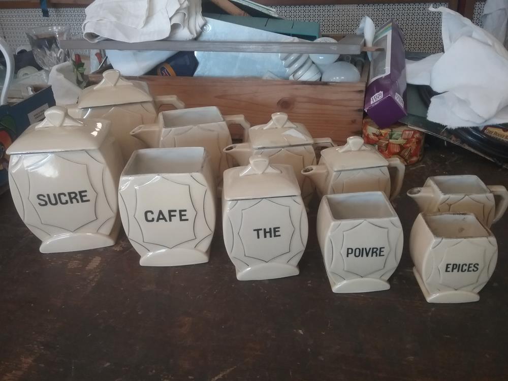 DOUBLE SERIE POTS ET PICHETS