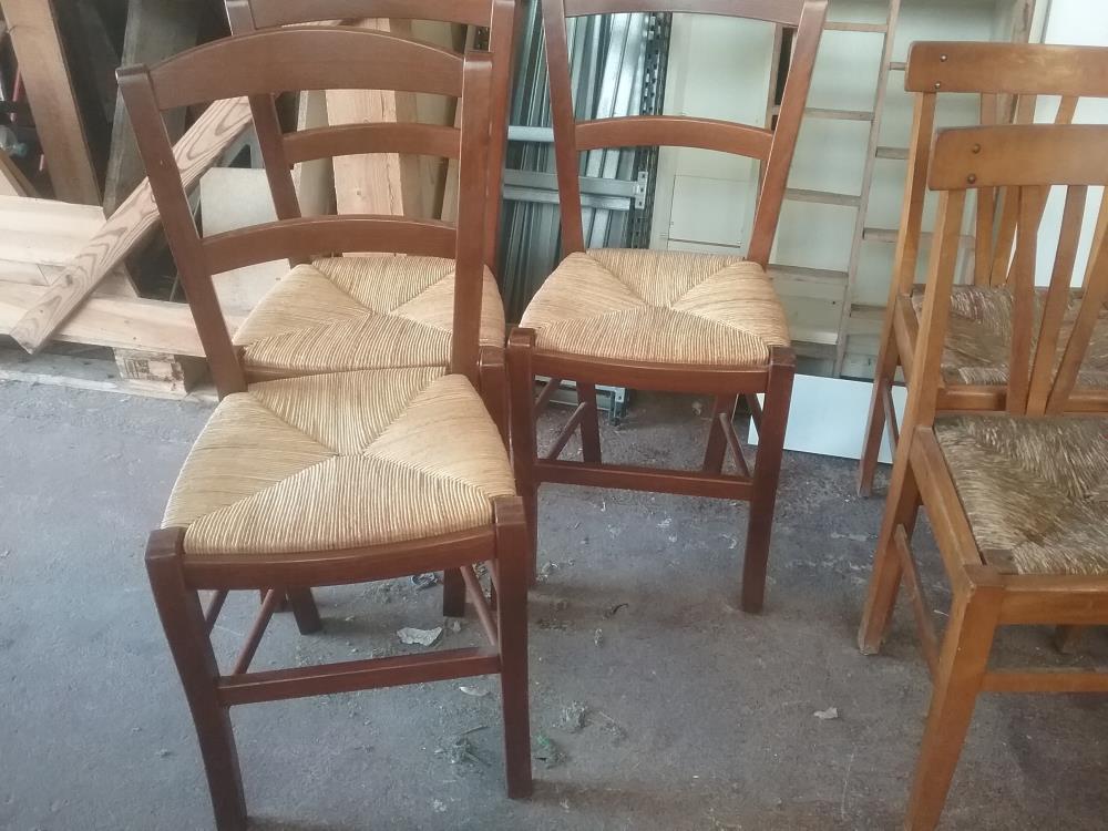 3 CHAISES PAILLEES 