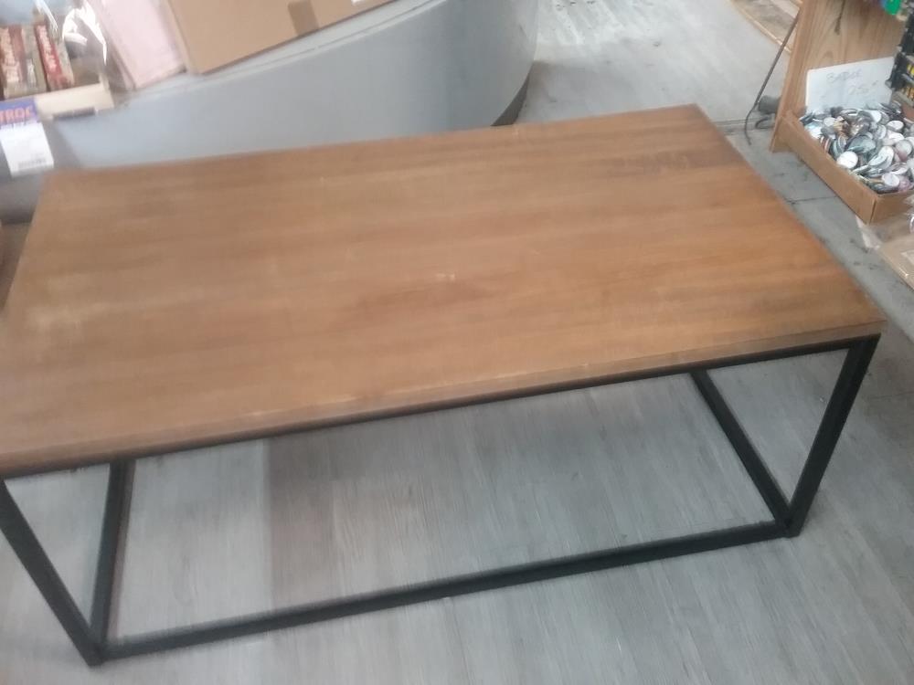 TABLE BASSE BOIS METAL