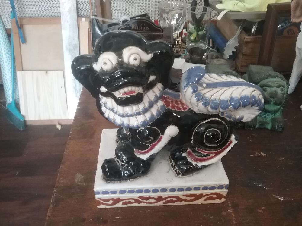 CHIEN ASIE ÉMAILLÉE 